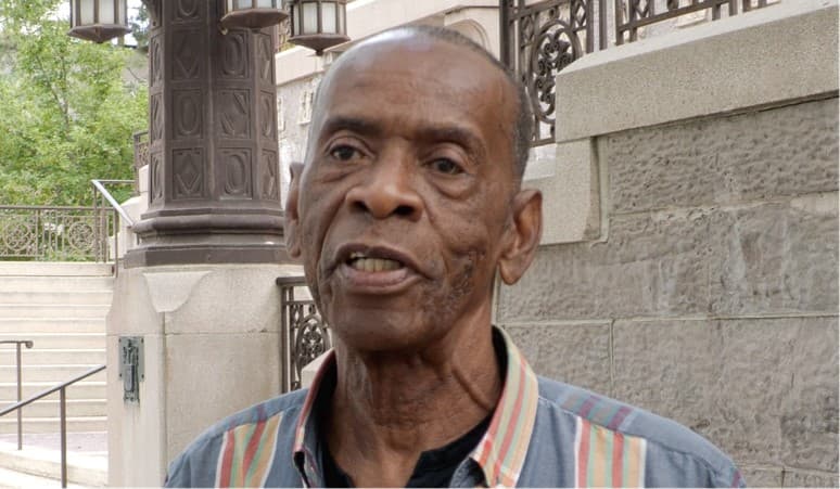 William Green es un hombre noble que ayuda a las personas de escasos recursos para que tengan comida y un hogar, lo hace a través de la iglesia católica. Sus nobles acciones lo convirtieron en el Ángel del 32 de este mes de Julio. 
<a href="https://univision.wyng.com/Angel_32_2023" target="_blank">Haz clic aquí para votar </a>
<br>