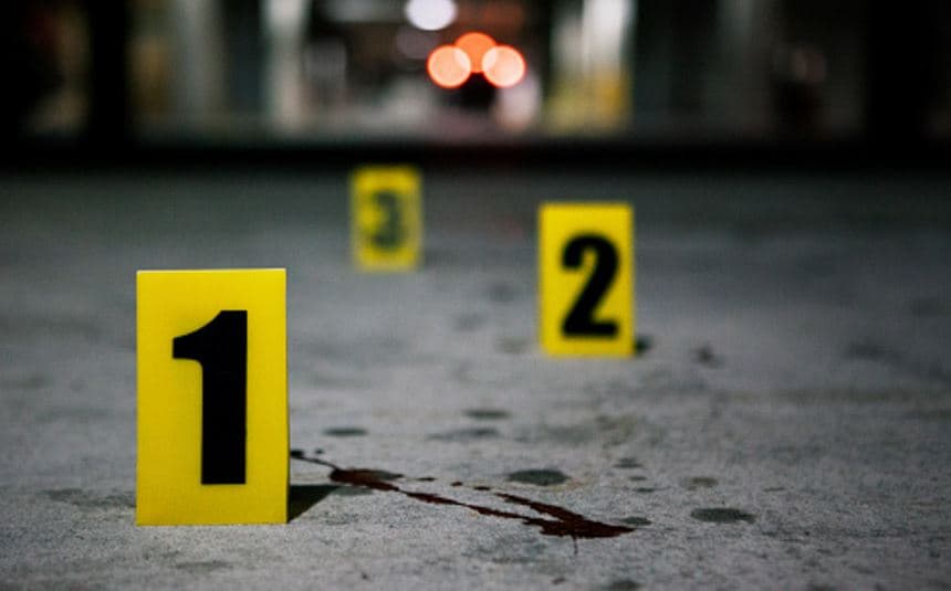 “Ay, ¡Dios mío! No escuchas lo que te estoy diciendo que yo estoy sola aquí en esta onda. Nada que ver con vos. ¿No entendés eso? Soy yo, yo, yo y yo. Nada que ver con vos”.