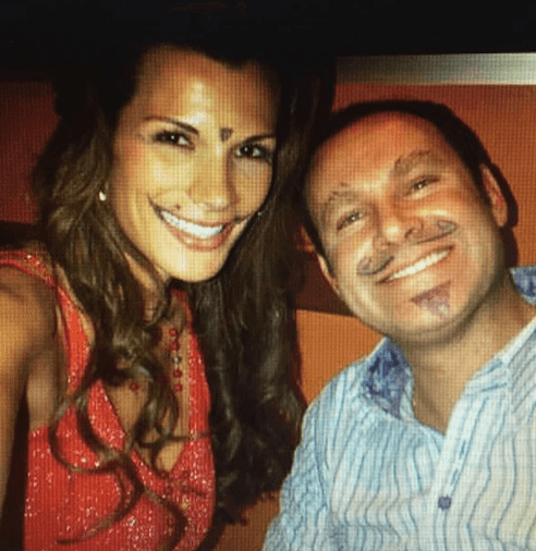 Un texto que estaba acompañado de un recuento de fotos divertidas, que aclaró "solo tú y yo entendemos". En donde se les ve en situaciones chuscas y momentos inolvidables de su vida en pareja.