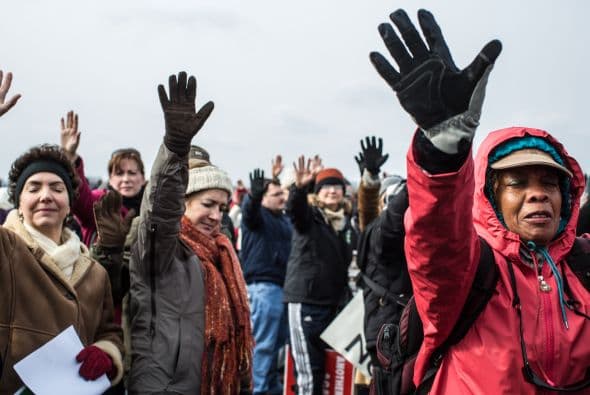 Todos los manifestantes coincidieron en alabar el plan presentado hace dos semanas sobre el control de las armas de fuego y todos clamaron al unísono el célebre “Yes we can”.