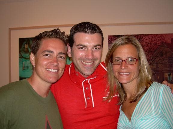 Así se veía antes Ian de mujer.