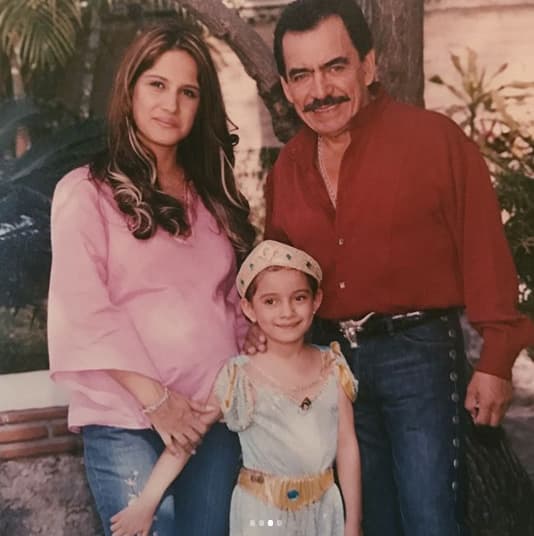 Marcelia Figueroa es la mayor de las dos hijas que Joan Sebastian tuvo con Alina Espín, su última esposa.