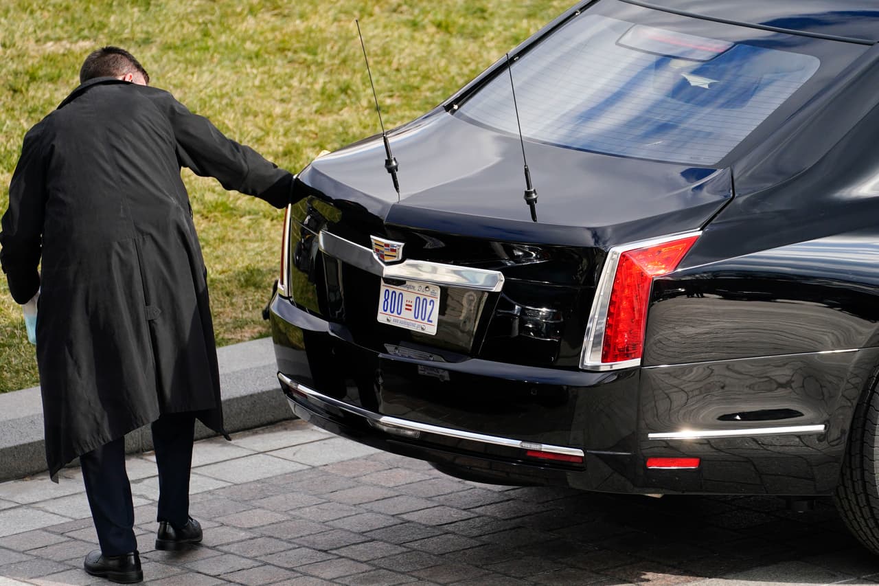 Pues ese fue el acuerdo que el Servicio Secreto hizo con General Motors bajo un contrato de 15.8 millones de dólares.