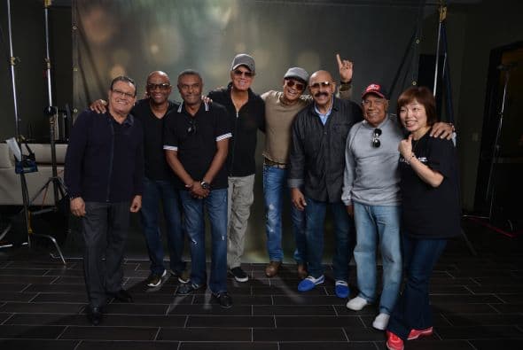 Traen muchísima actitud y en Premio Lo Nuestro no te dejarán sentarte toda la noche, pues te pondrán a bailar.