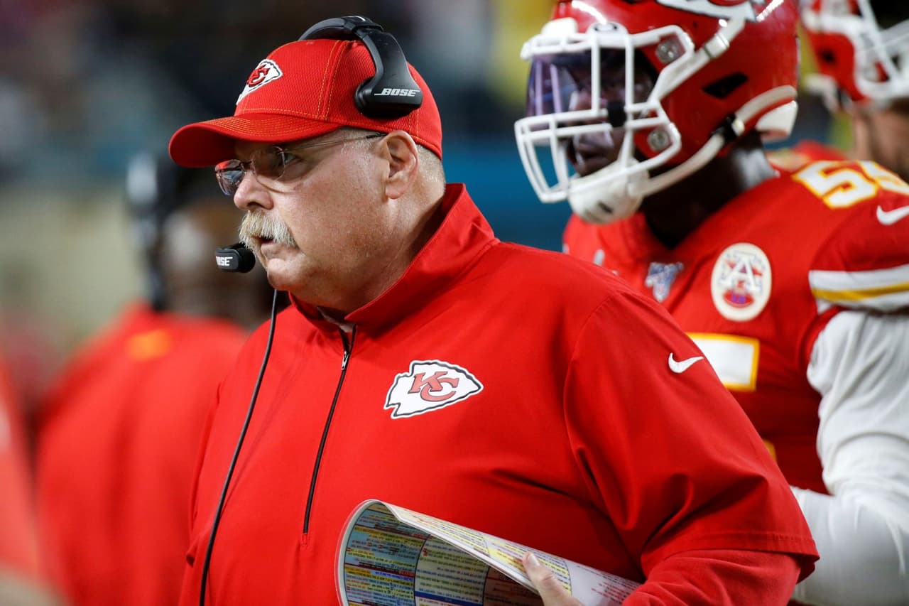 Andy Reid prepara defensa del título de Chiefs