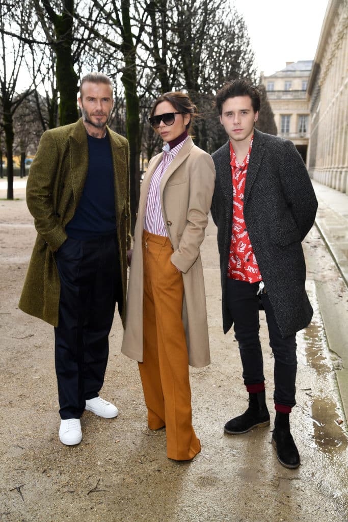 <b>Brooklyn Beckham</b>
<br>Mientras que el primogénito de David y Victoria Beckham opacó a sus padres durante el lanzamiento de Louis Vuitton otoño-invierno 2018-2019, para la colección masculina durante la semana de la moda de París.