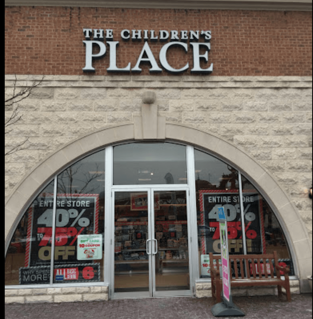 Las tiendas de Children's Place dejarán principalmente centros comerciales.
<br>
<br>No hubo detalles sobre cuantos empleados quedarán cesanteados.
<br>