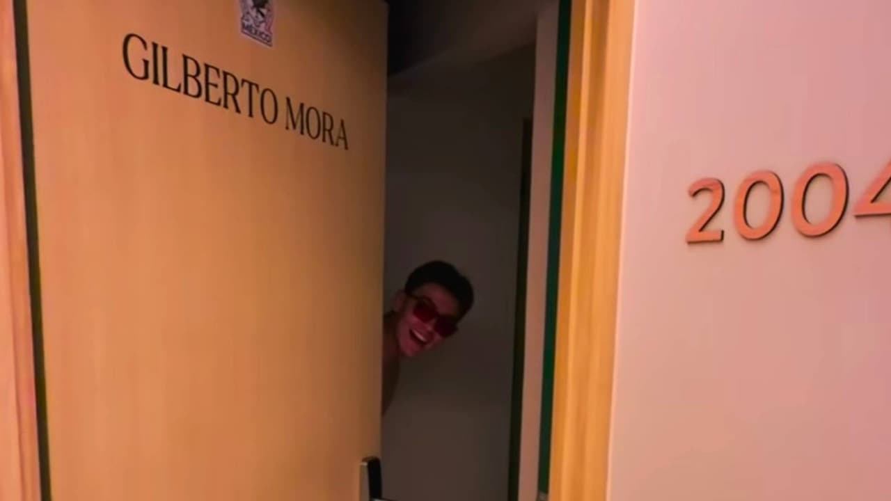 ¡A dormir el nene! Memo Ochoa y su broma a Gil Mora por su edad