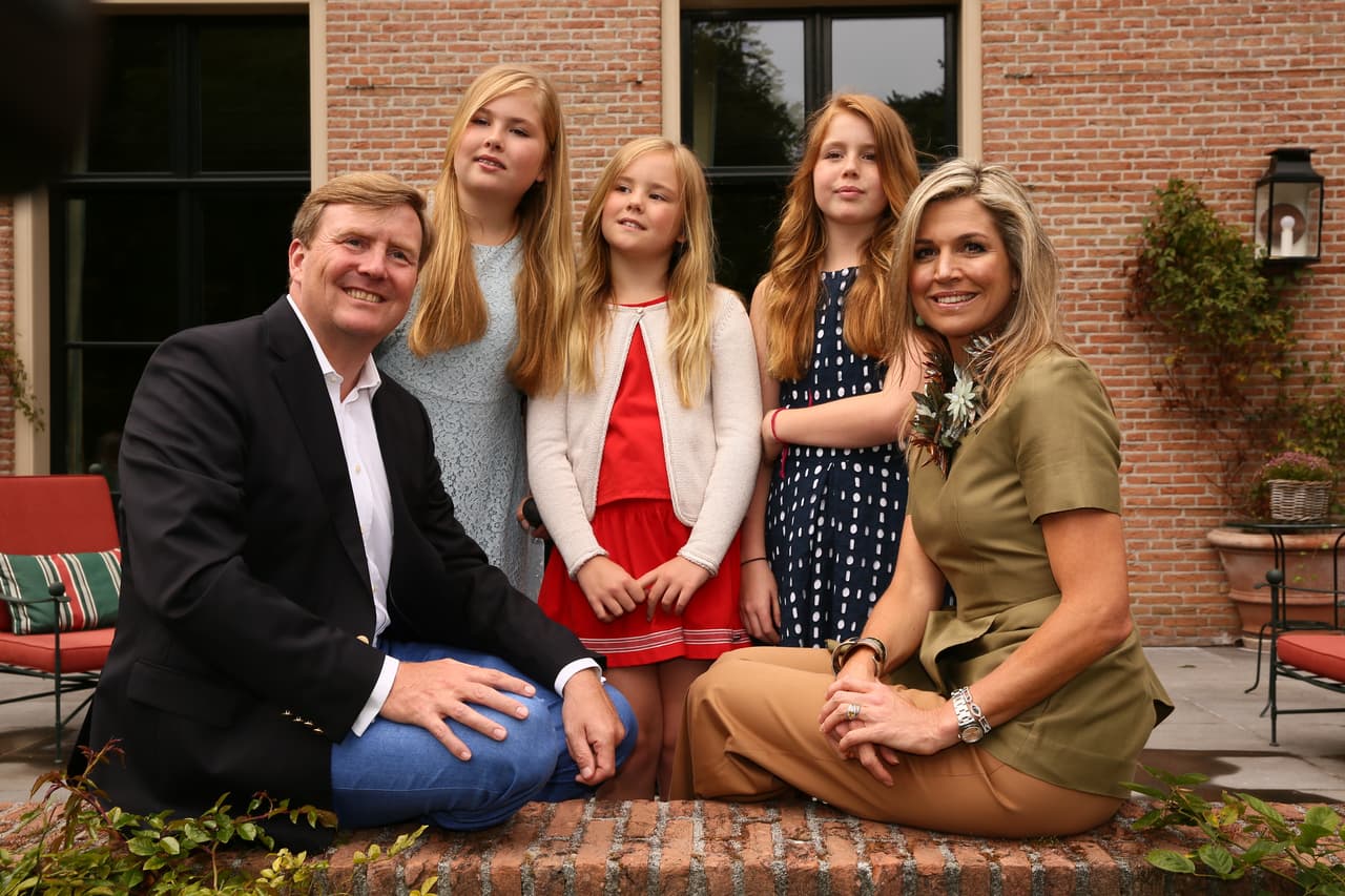 Han sido días controversiales para la realeza holandesa.