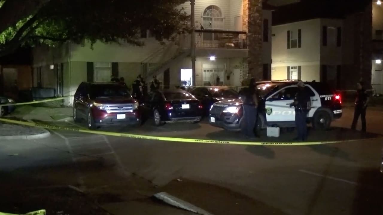Muere una mujer baleada en un complejo de apartamentos al sureste de Houston