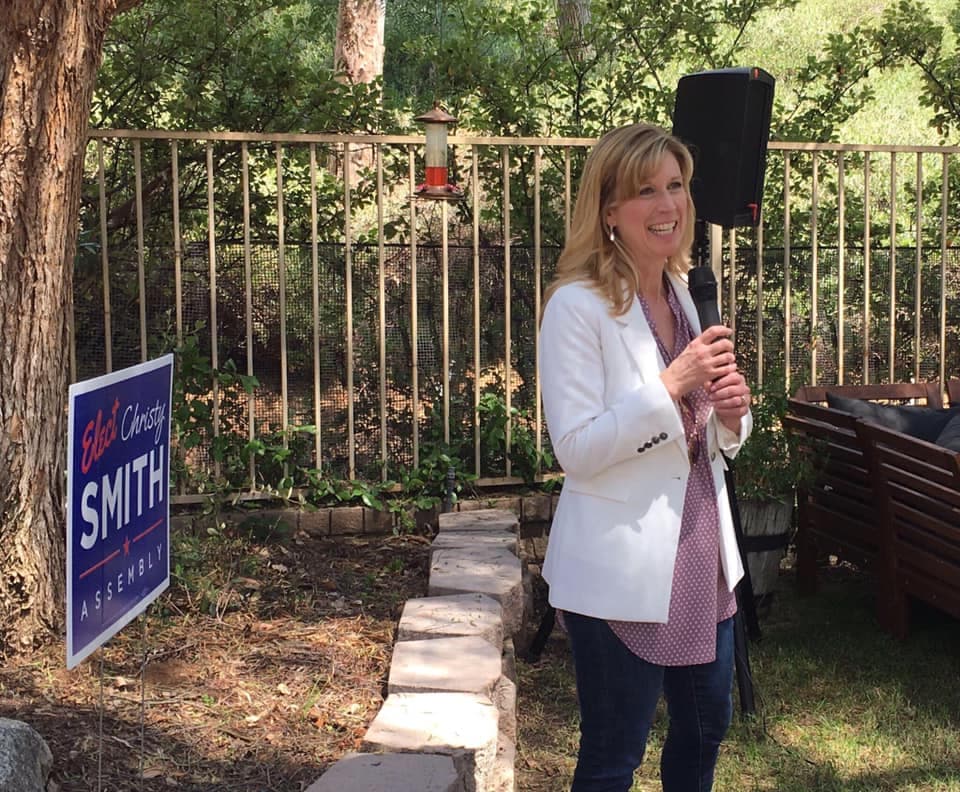 El coronavirus obliga a las campañas políticas de California a adaptar sus estrategias