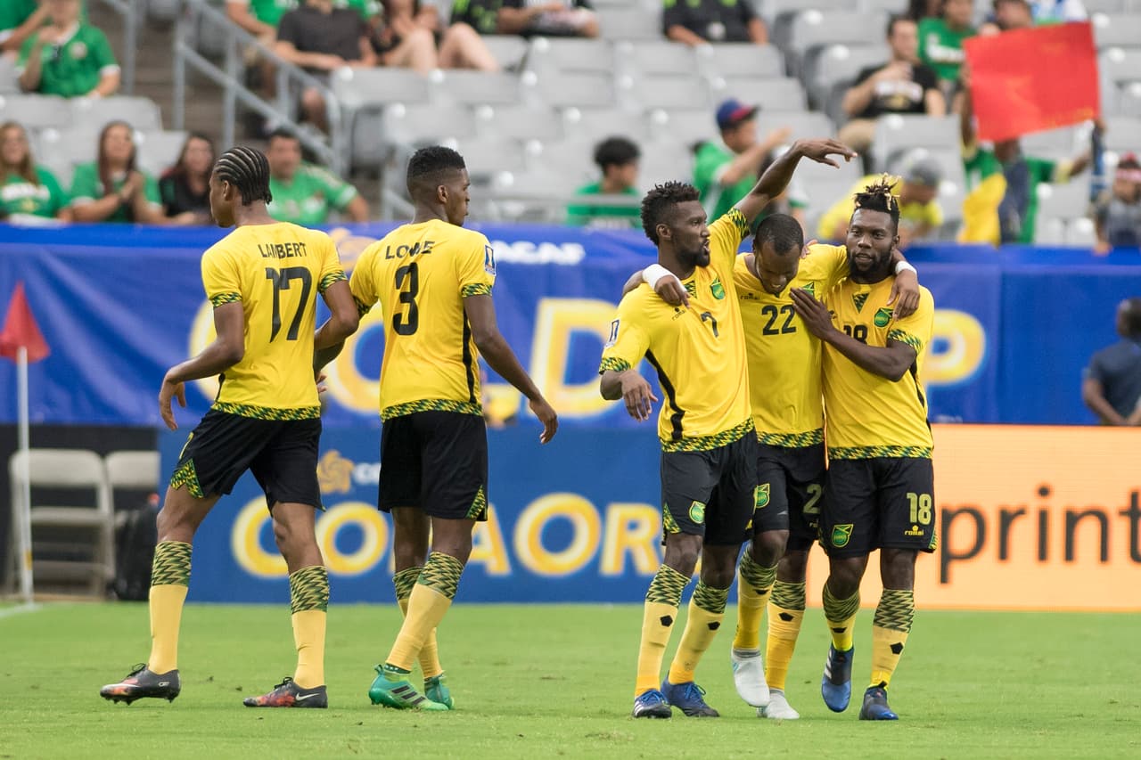 Jamaica venció 2-1 a Canadá en una noche de golazos