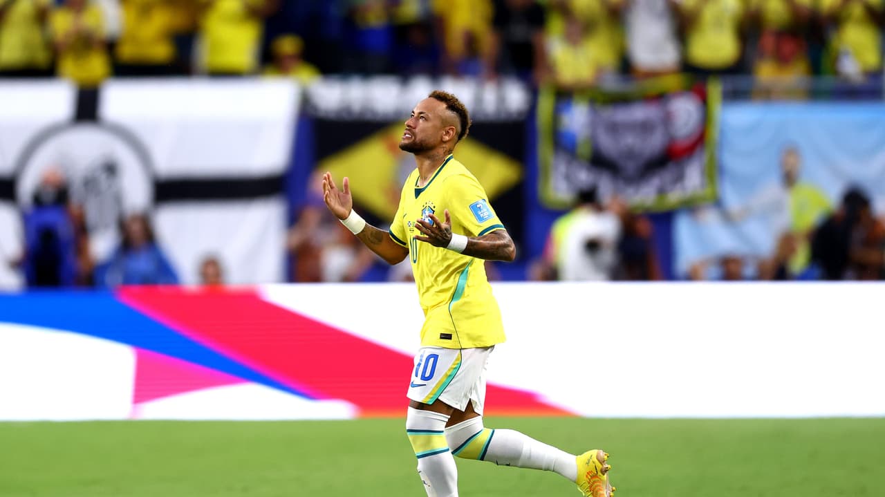¡Ha regresado el príncipe! Neymar vio minutos de juego ante Escocia