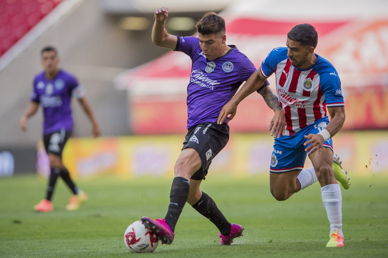 La escuadra de Juan Francisco Palencia no conseguía generar peligro pasados los 30 minutos de juego.