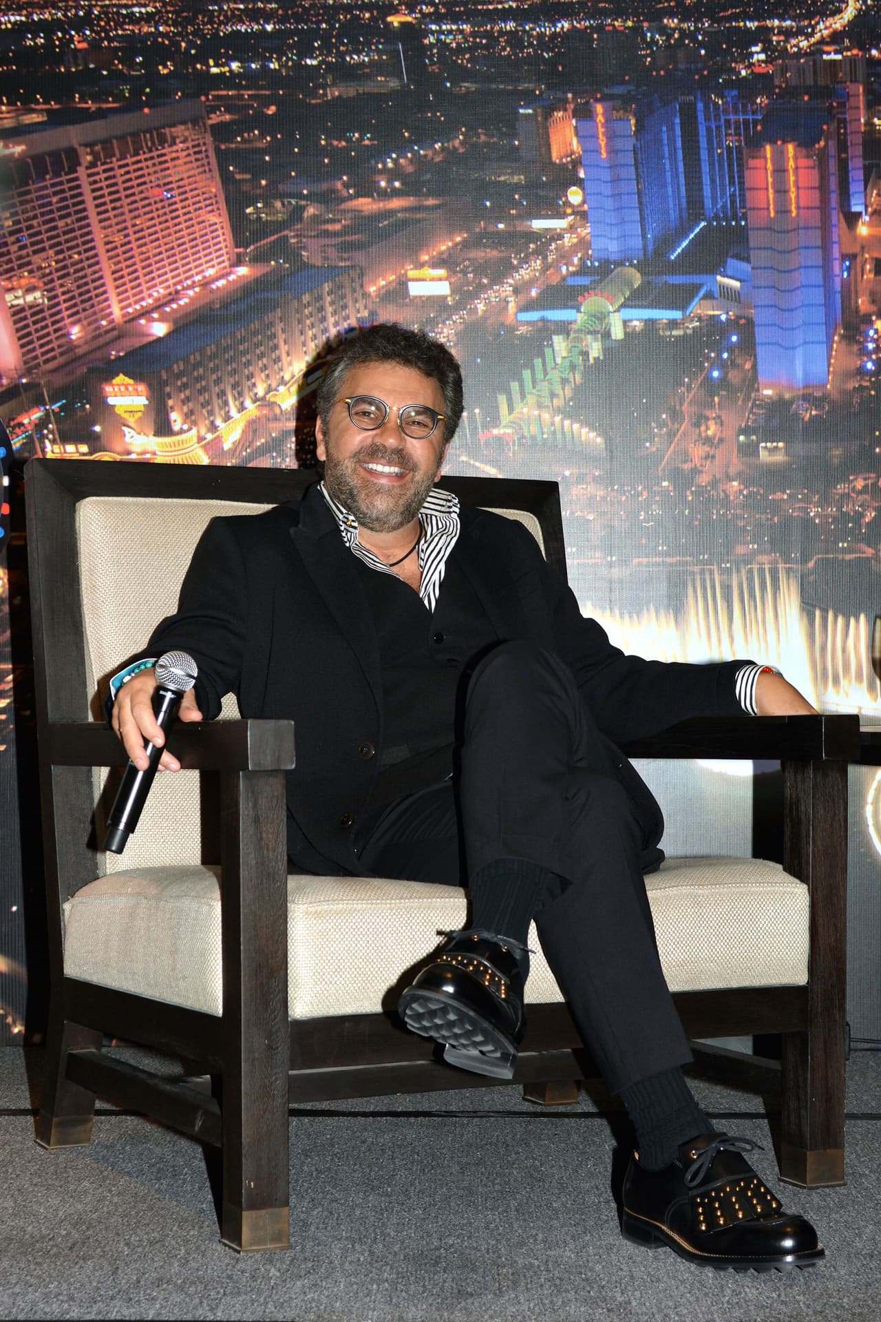 El tema musical que interpretaron Mijares y su hija estuvo incluido en la producción discográfica del cantante que lleva por título 'Rompecabezas', que se lanzó en 2018.