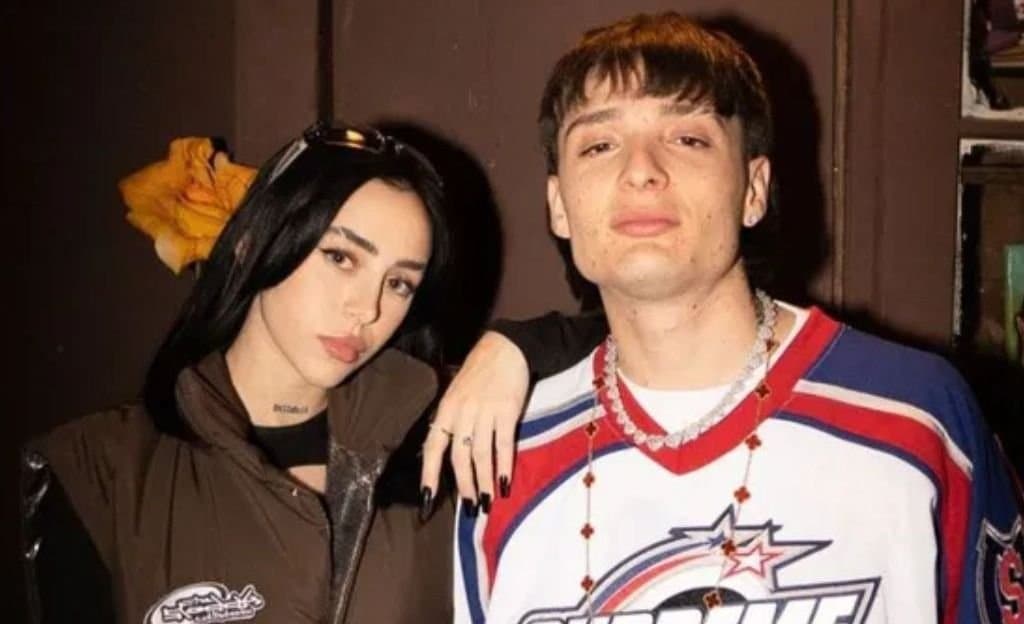 Revelan cómo sería un hijo de Peso Pluma y Nicki Nicole según la IA