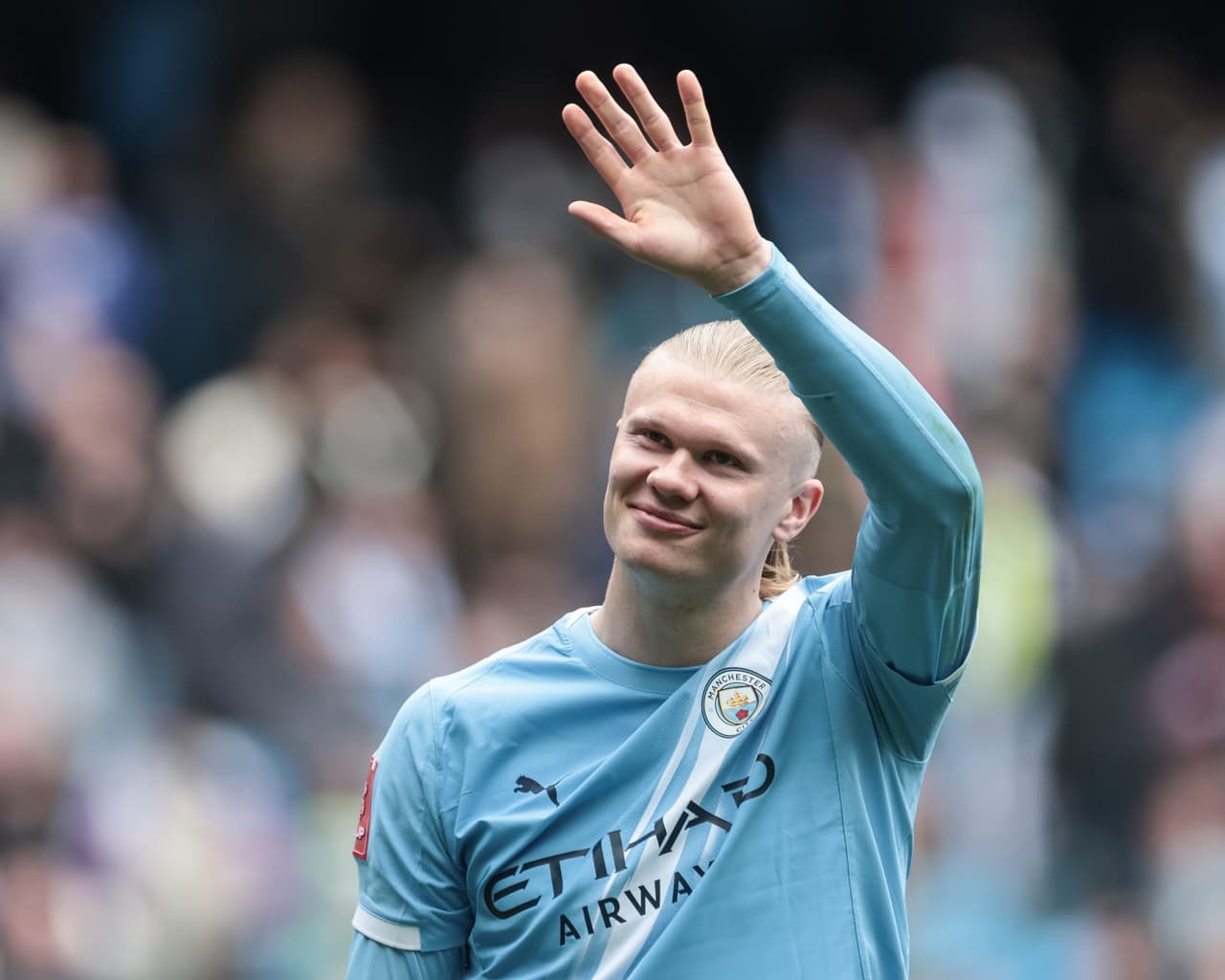 Haaland y el Manchester City aplastan al Liverpool en la FA Cup y hay momento viral