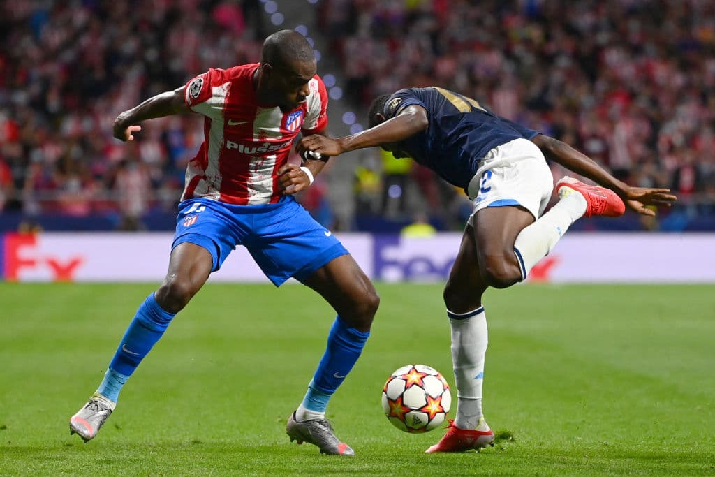 Atlético de Madrid no hace pesar su localía y empatan 0-0 frente al Porto, Antoine Griezman volvió a ver minutos con los charrúas dentro de la UEFA Champions League.