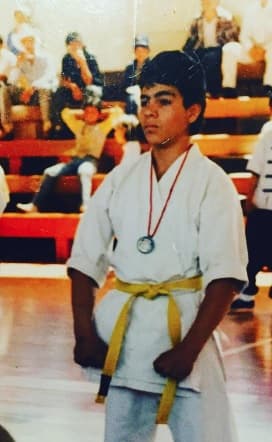 Desde la adolescencia, el comediante y conductor practicó karate y así era como se mantenía en forma.
