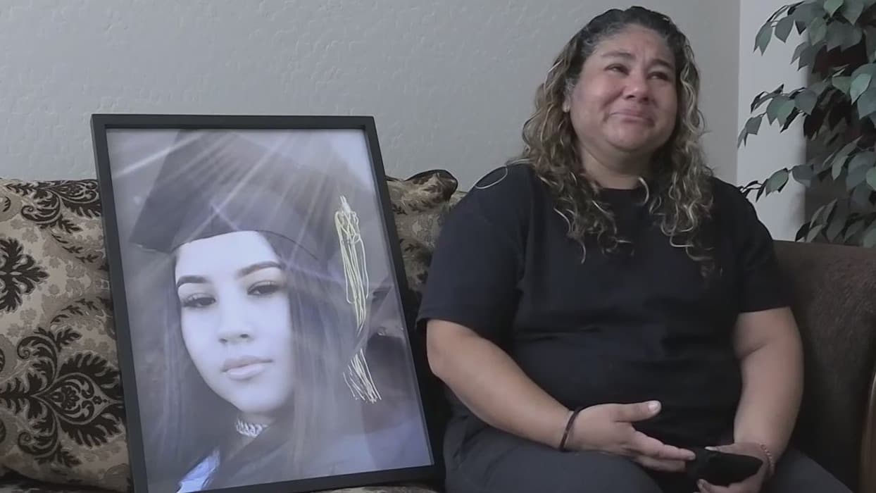 Investigan la muerte de una joven que estrelló su carro contra un muro y dejó una carta expresando que quería morir