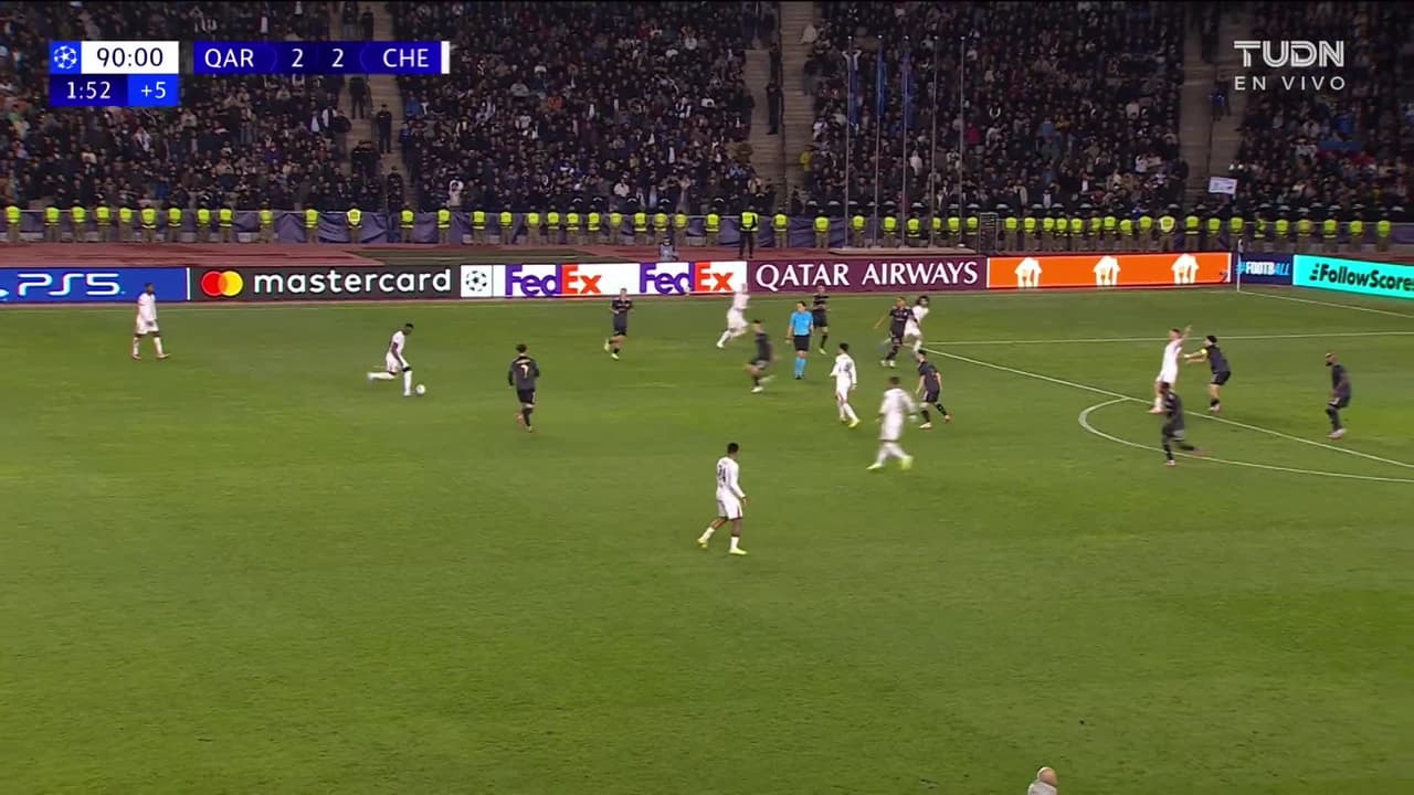 ¡TIRO ATAJADO! disparo por Alejandro Garnacho.