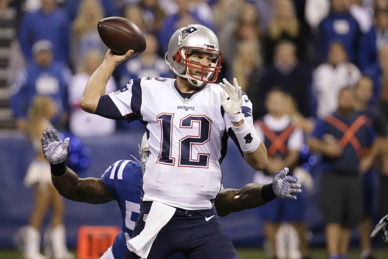 New England desinfla a los Colts 