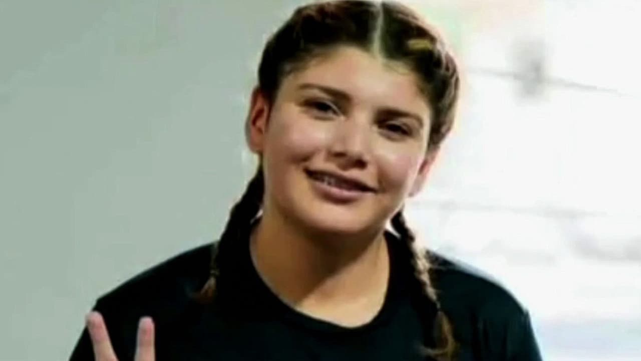 Mamá de Dafne, la joven que murió en campamento de academia militar, pide ayuda para dar con responsables
