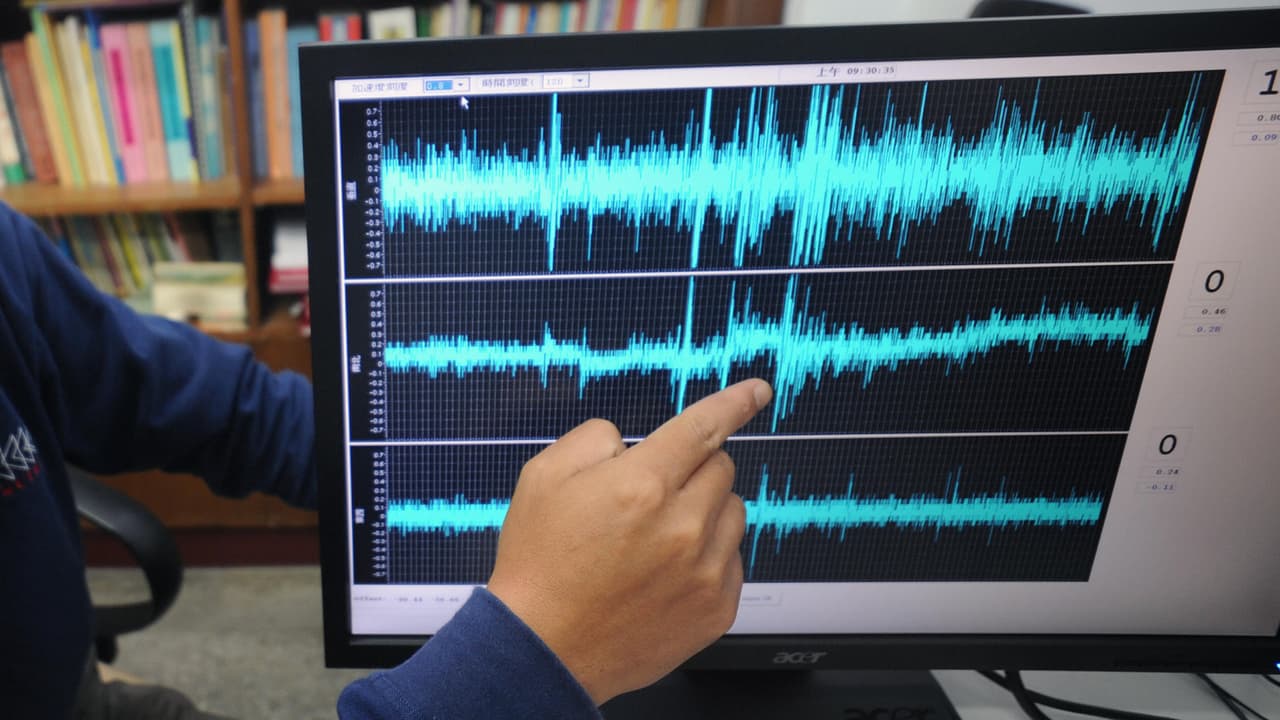 "No esperamos algo muy grande después de esto": sismólogo sobre los temblores de este lunes en el sur de California