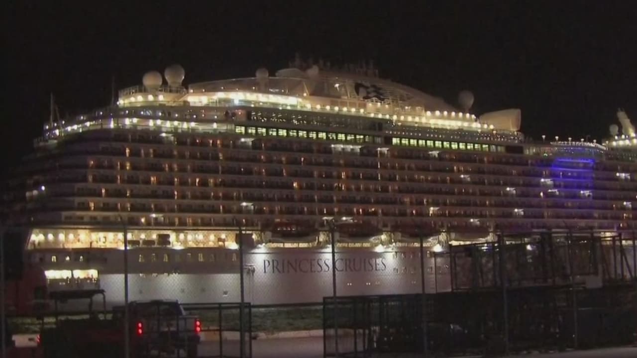 Autorizan desembarcar en Fort Lauderdale el crucero que estaba en alta mar por sospecha de coronavirus