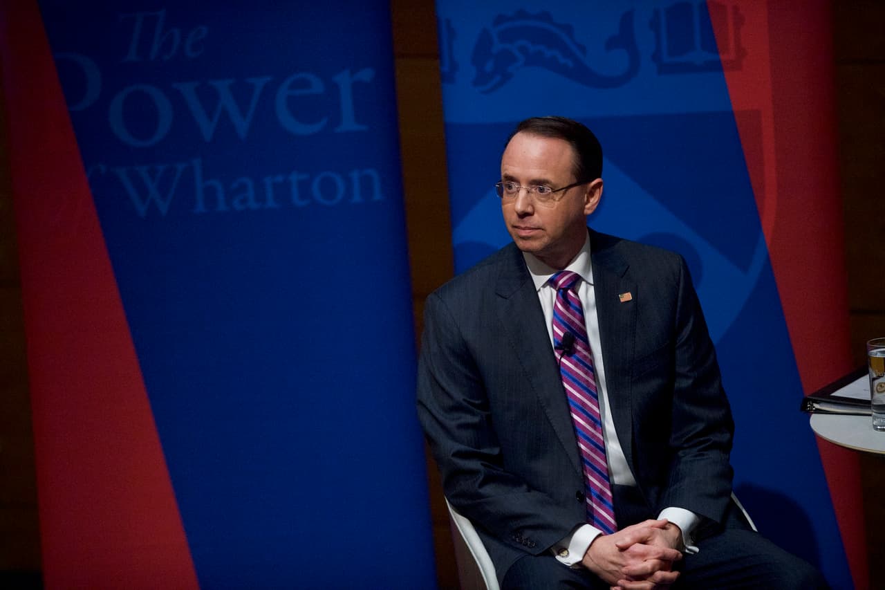 El hombre que supervisó la investigación del 'Rusiagate' presenta su renuncia a Trump