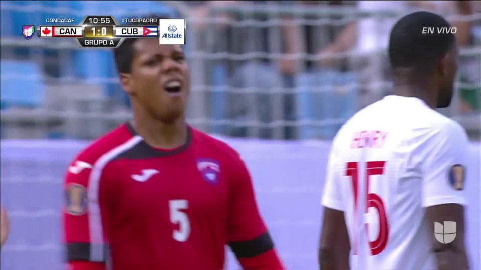 Tiro desviado de Dariel Morejón