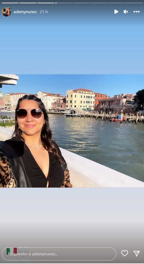 La joven de 31 años también ha compartido fragmentos de la celebración de los 50 años de su madre.