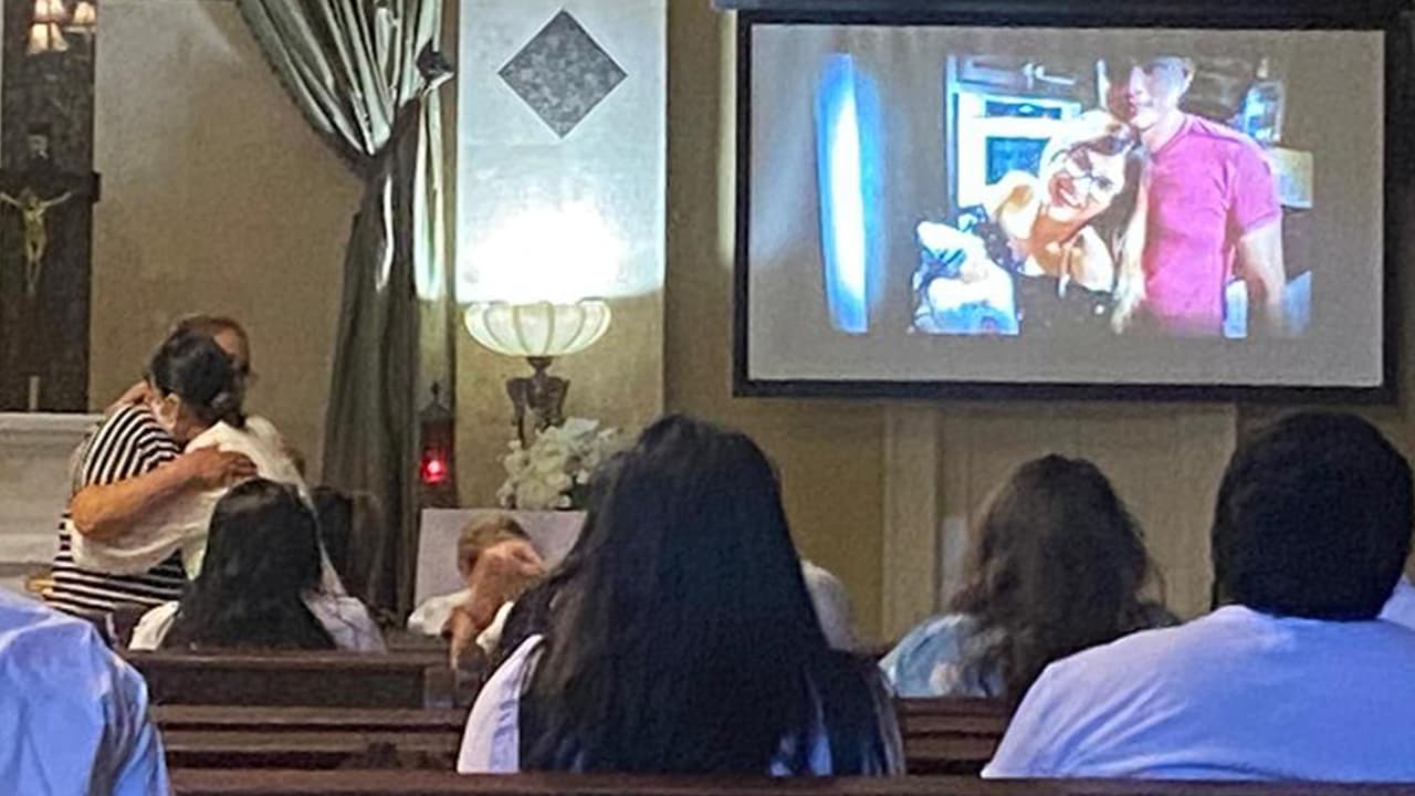 El 
<b><a href="https://www.univision.com/noticias/estados-unidos/que-paso-asi-fue-el-caso-de-nick-el-bebe-con-muerte-cerebral-que-murio-tras-estar-conectado-a-respirador-por-un-accidente">bebé Nick sufrió un accidente</a></b> en el que aspiró agua mientras estaba en casa.