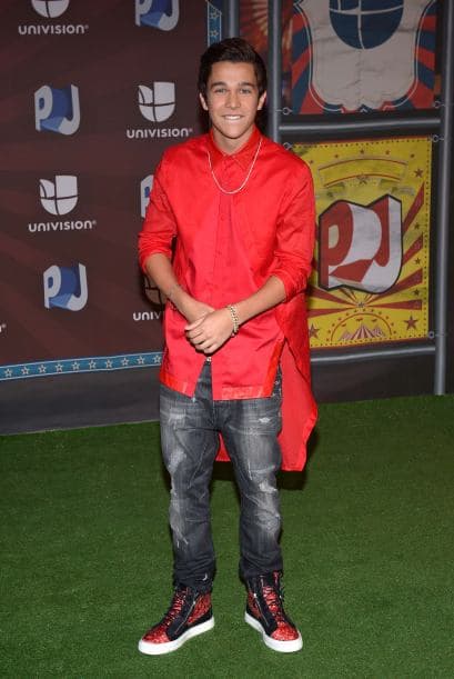 Los extravagantes en Premios Juventud