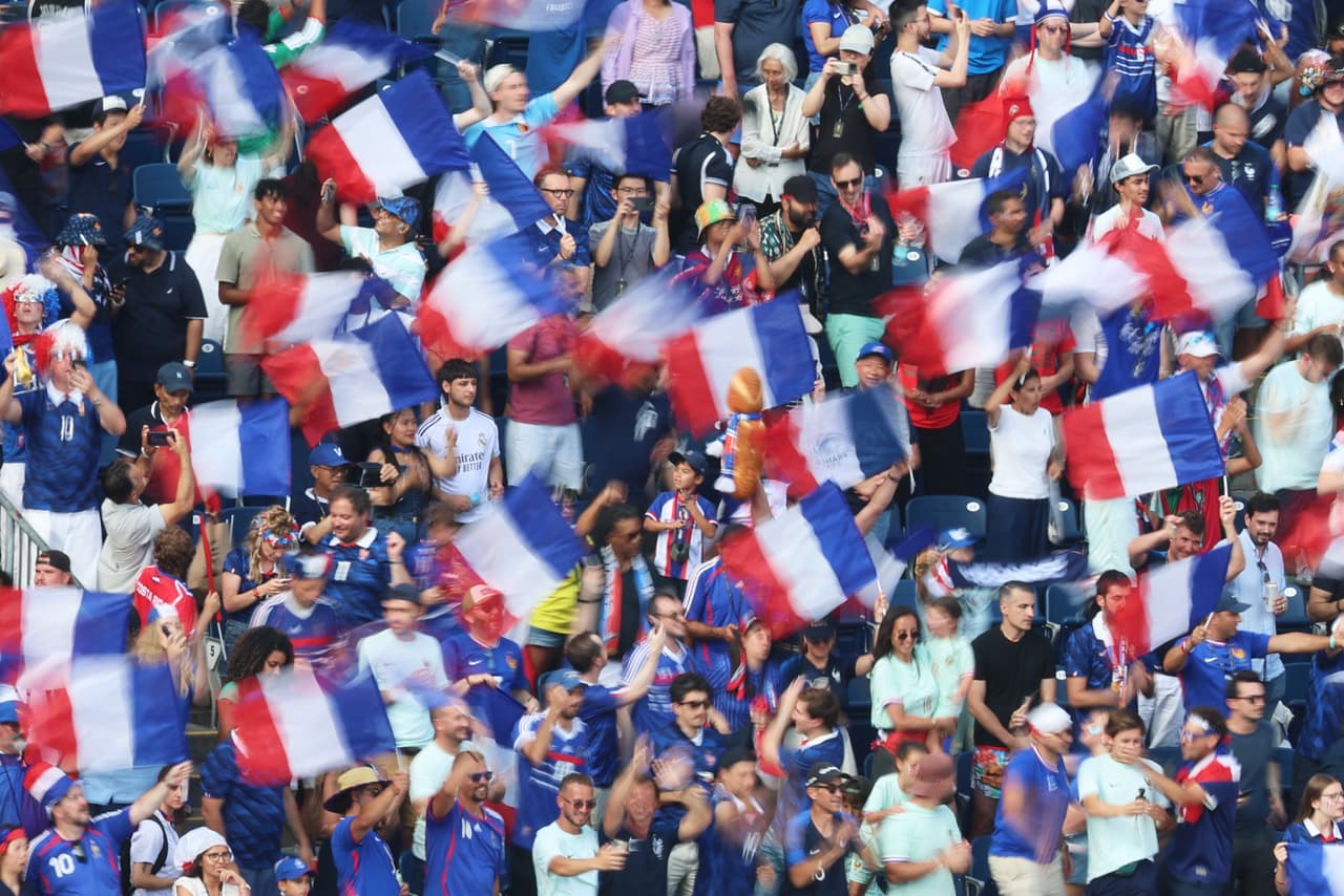 La afición francesa celebra el pase a semifinales.