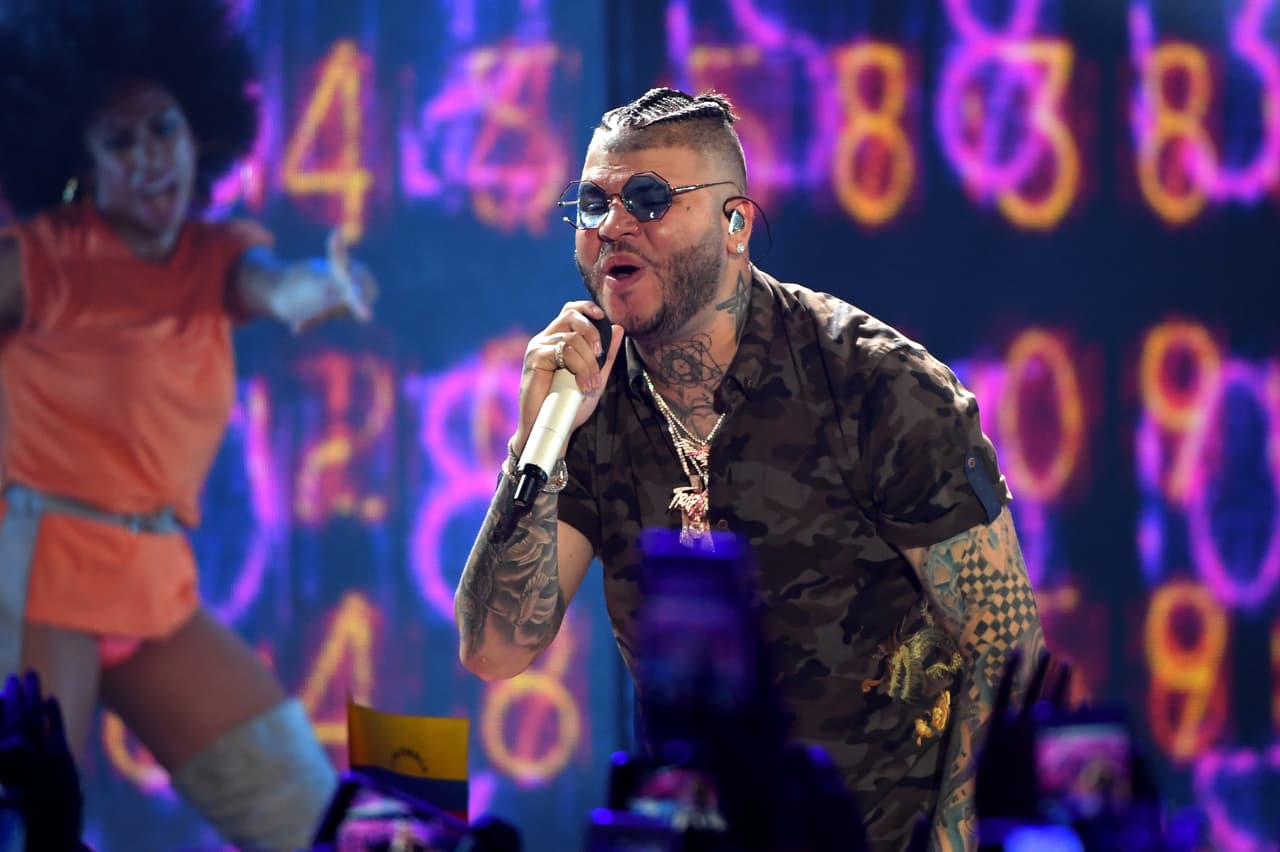 <b>Farruko</b> sigue incansablemente su gira: Dallas, Texas (7 de junio), Austin, Texas (8 de junio), Miami, Florida (9 de junio), McAllen, Texas (10 de junio), Houston, Texas (14 de junio), Kenner, Luisiana (15 de junio), Orlando, Florida (16 de junio), Charlotte, Carolina del norte (17 de junio), Seattle, Washington (22 de junio), San Francisco, California (23 de junio), Santa Ana, California (24 de junio), Tempe, Arizona (28 de junio), San Diego, California (29 de junio), Los Ángeles, California (30 de junio), Aurora, Colorado (3 de julio) y Duluth, Georgia (6 de julio).
<br>