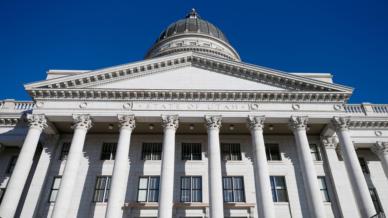 Legislatura de Utah aprueba resolución para limitar la enseñanza de temas raciales