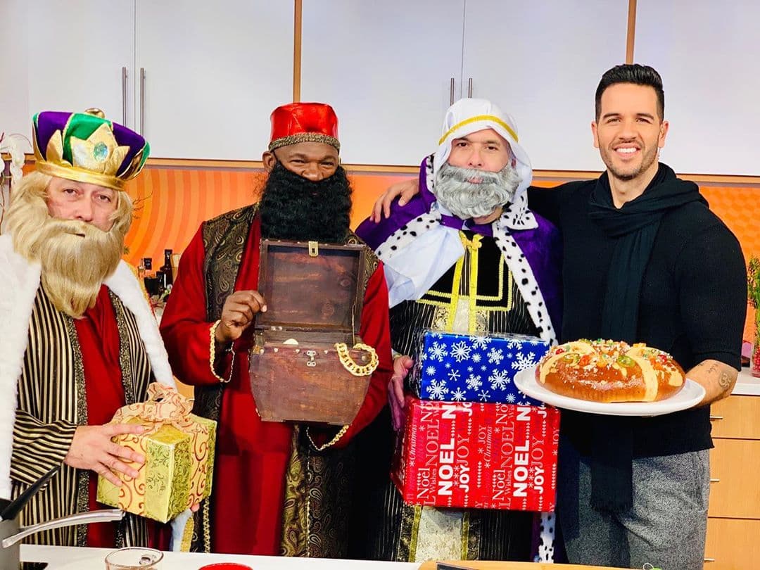 El estudio se inundó de felicidad en el Día de Reyes Magos y más porque el chef Yisus les tenía preparada una exquisita rosca.