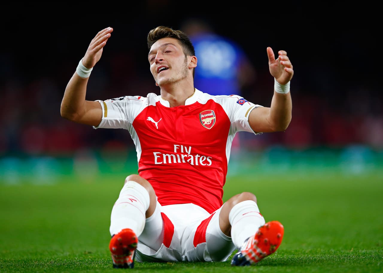 ¡Adiós a Özil! Arsenal ya piensa en darle las gracias