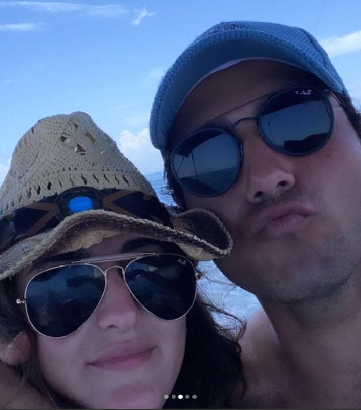 El 26 de abril, Raúl de Molina confirmó en El Gordo y La Flaca que 
<b>su hija Mía tenía novio.</b>
<br>