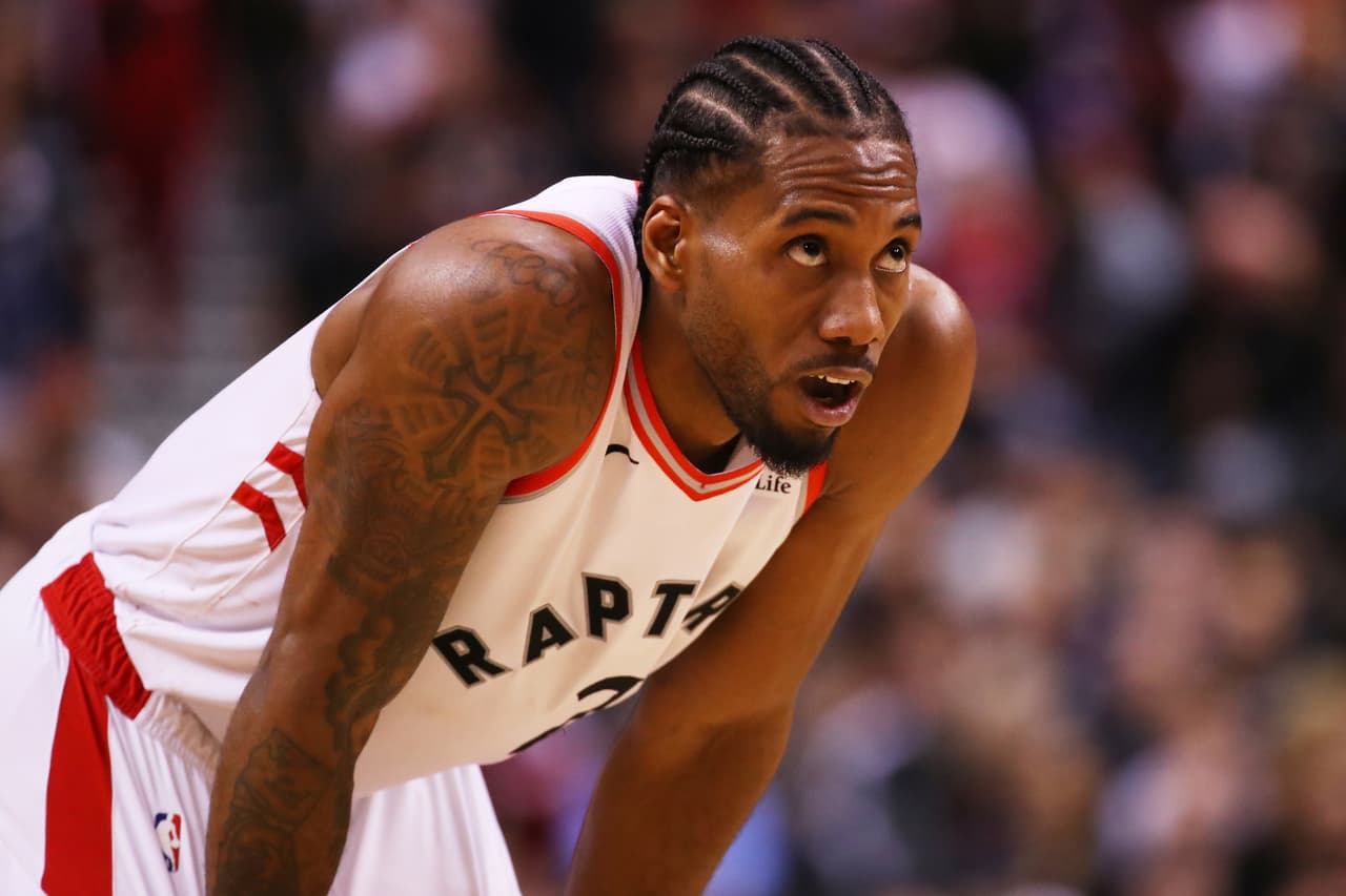 Kawhi Leonard demanda a Nike por derechos de su logotipo