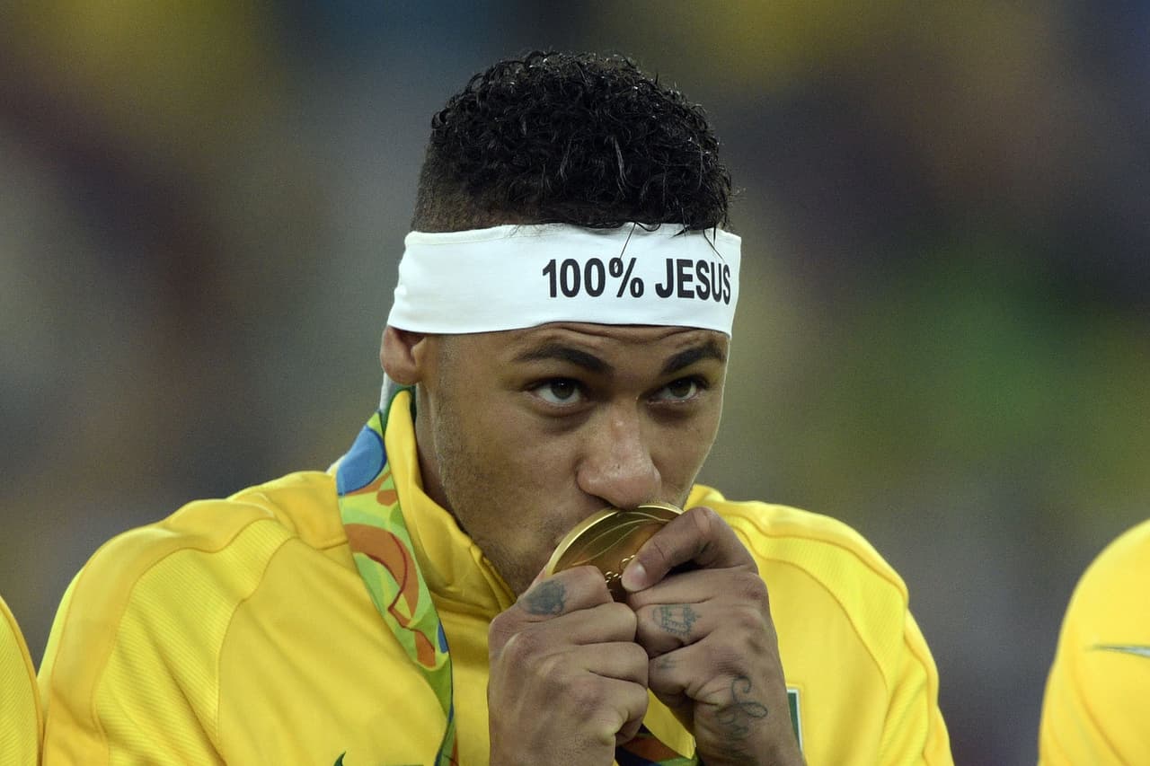 Su título con Brasil en los Juegos Olímpicos le enseñaron a Neymar a ser campeón con su país y ese recuerdo de gloria le abre una brecha sobre su interés de arriesgarse si compite con PSG lesionado.