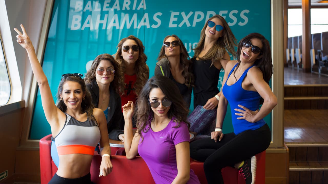 Las chicas disfrutaron de mucho sol, arena y mar en las cálidas playas del Caribe en un día que jamás olvidarán.