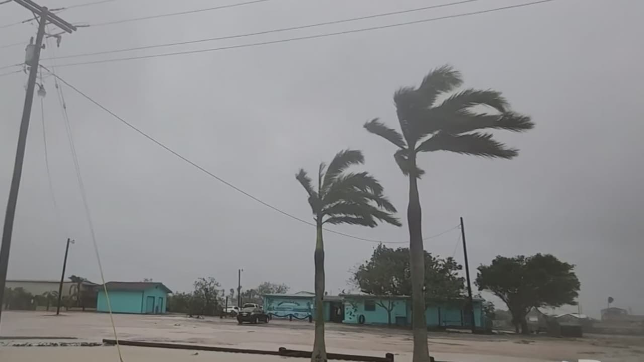 Trump aprueba la declaración de emergencia federal en Texas, tras el paso del huracán Hanna 