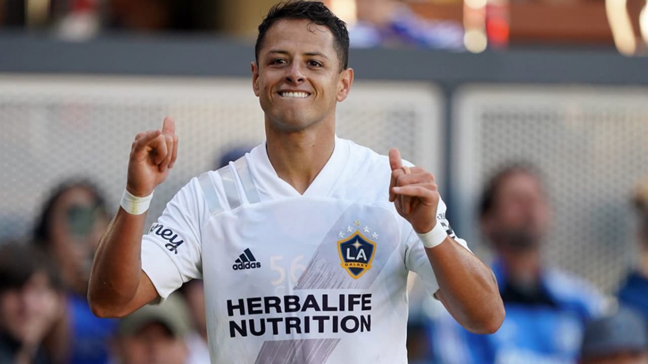 De Luisa sobre ausencia de Chicharito: Martino tiene nuestro aval