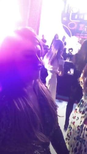 Ante la revelación de Inés, Galilea respondió: "Pobre María, pobre María", mientras la conductora acariciaba la pancita de Gómez Mont.