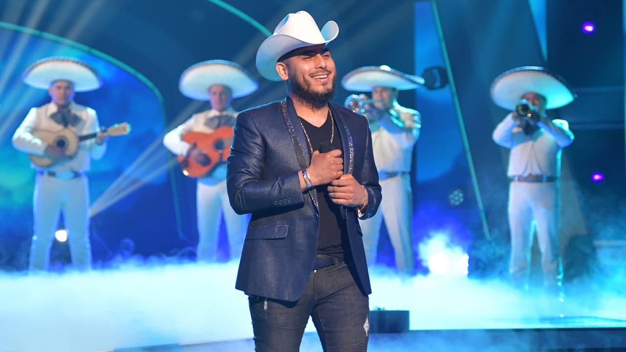 Espinoza Paz vuelve a las listas de nominados en los Latin GRAMMY y vuelve en el terreno que más satisfacciones le ha dado, la composición gracias a su canción 'Compromiso descartado'.