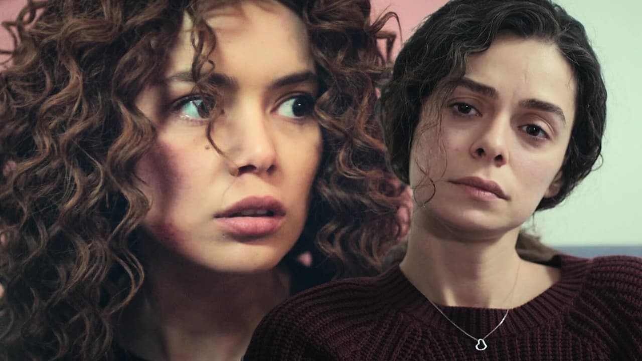 Bahar teme que Şirin reaparezca para hacerle daño