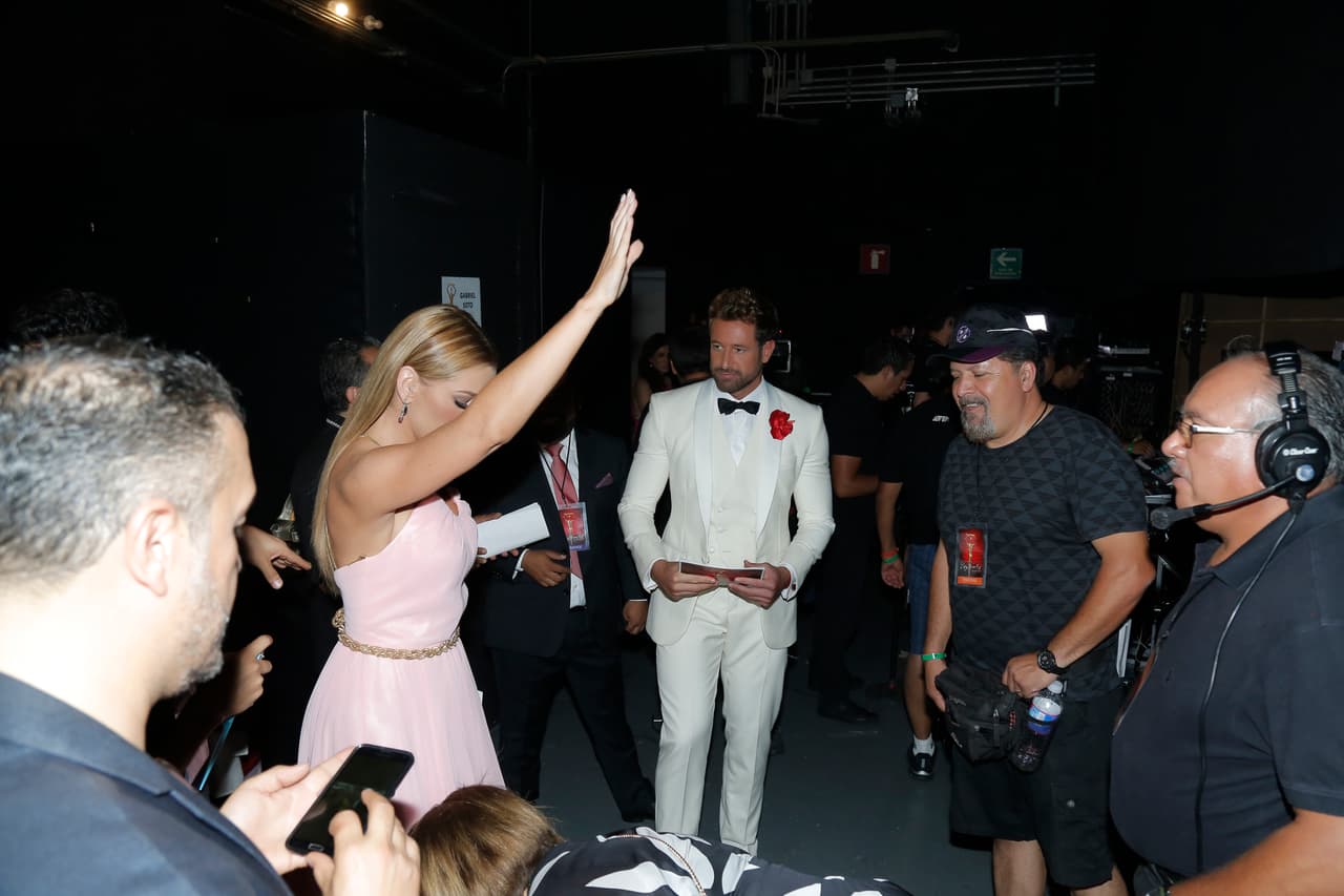 Todo el ambiente se empezaba a sentir tras bambalinas.