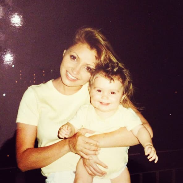 Sofía Castro es la primogénita de Angélica Rivera y José Alberto Castro, ella nació el 30 de octubre de 1996.